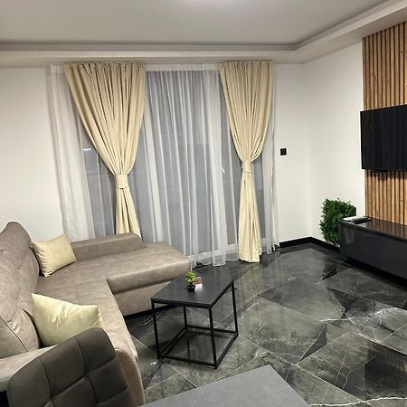 Ka Apartment Luxury 1 Kazanlŭk Exterior photo