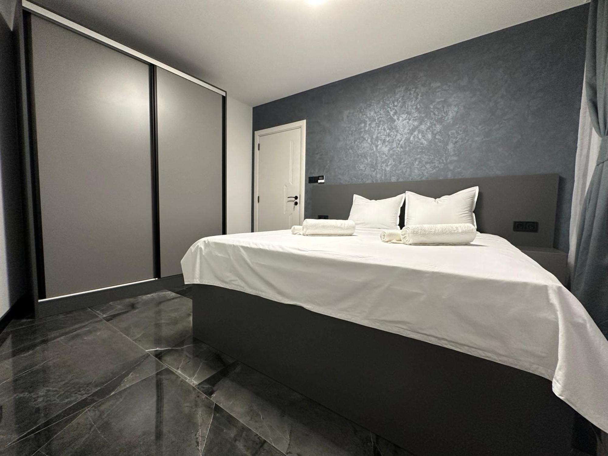 Ka Apartment Luxury 1 Kazanlŭk Exterior photo