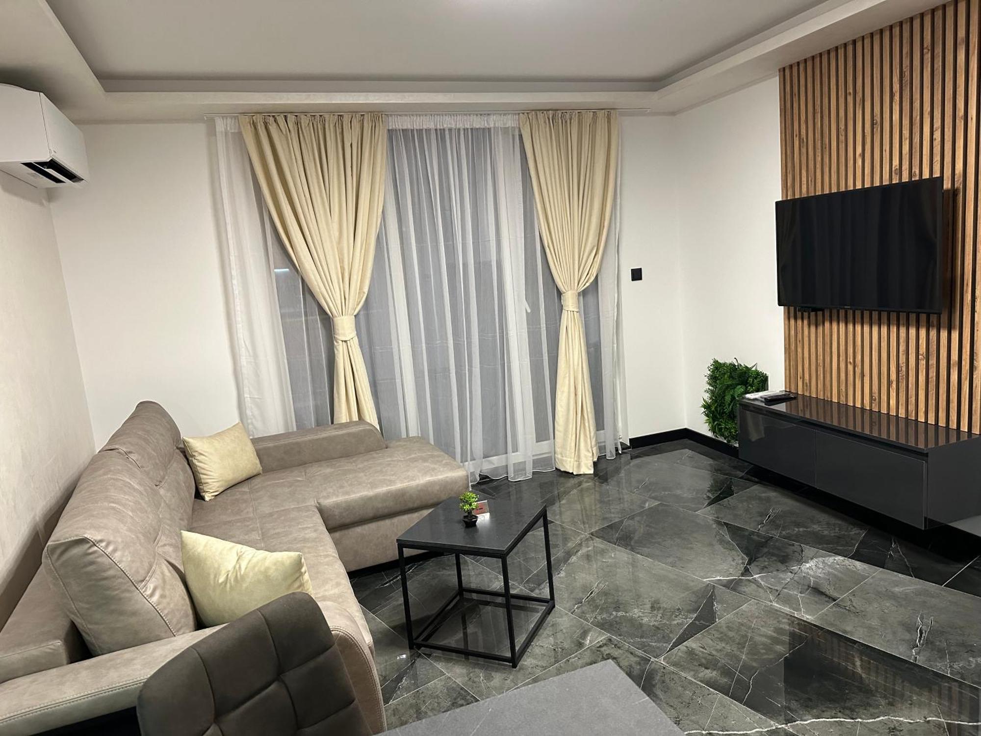 Ka Apartment Luxury 1 Kazanlŭk Exterior photo
